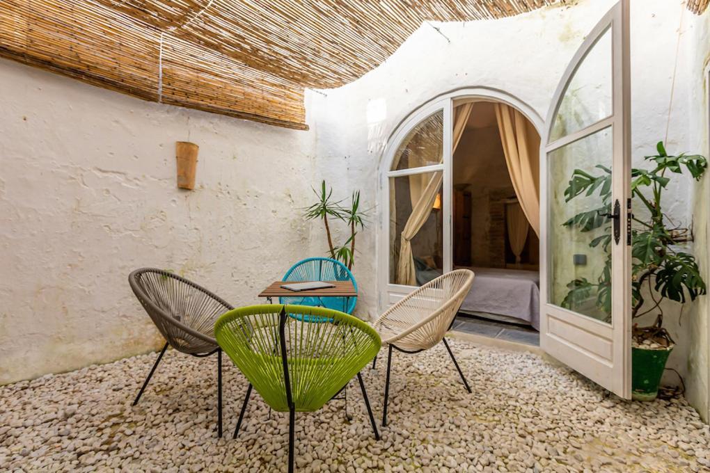 Azogue Suites Con Patio Privado Tarifa Eksteriør billede