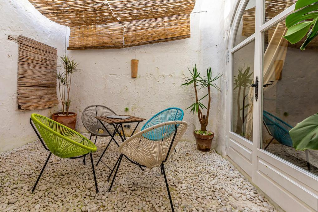 Azogue Suites Con Patio Privado Tarifa Eksteriør billede