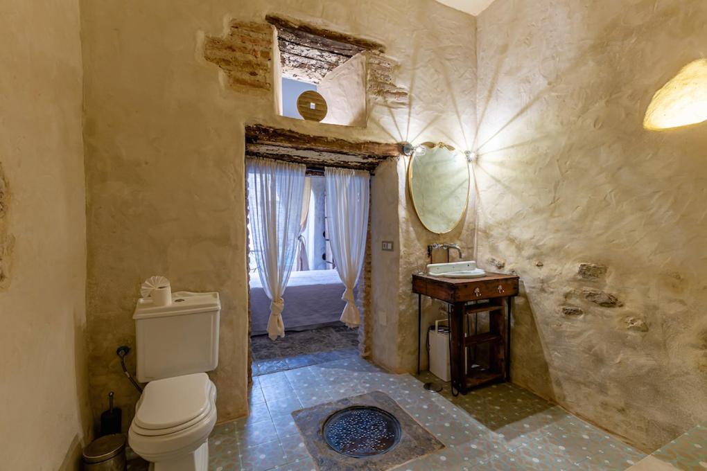 Azogue Suites Con Patio Privado Tarifa Eksteriør billede